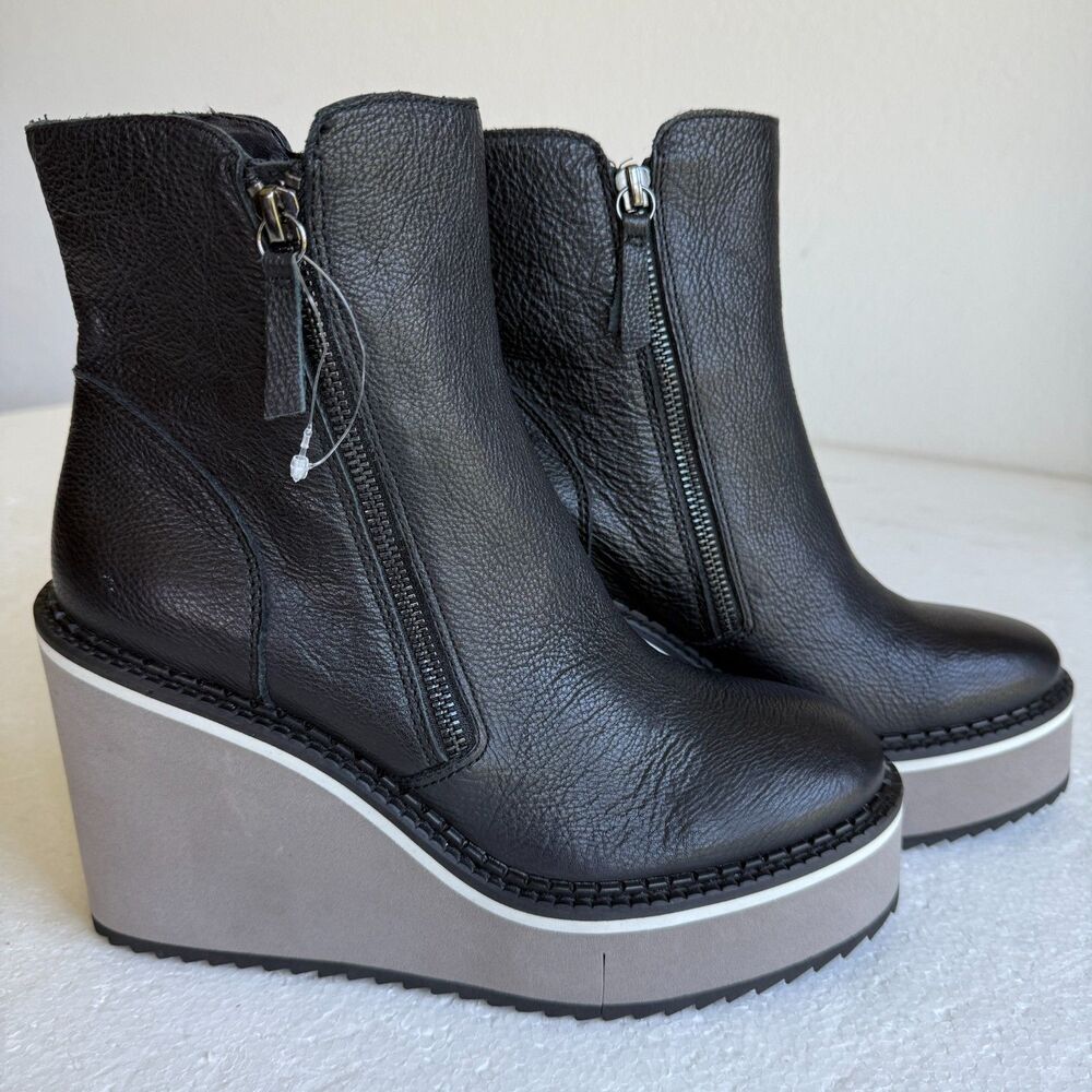 NAKED FEET Women's avail Wedge Ankle Leather Black Boots 10236 Size 8.5M NEW